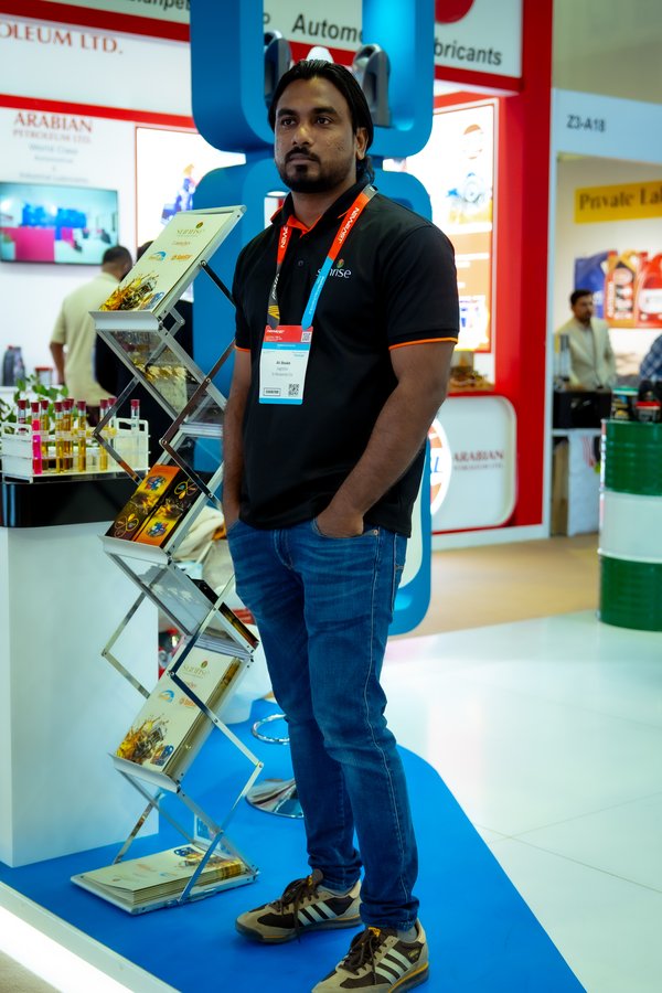 DRIVURA Product Tower & Industrial Grease Display